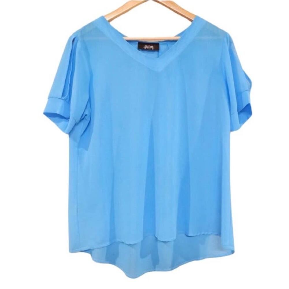 Eme style blue short sleeve blouse